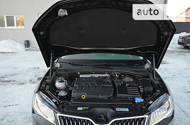 Універсал Skoda Superb 2016 в 