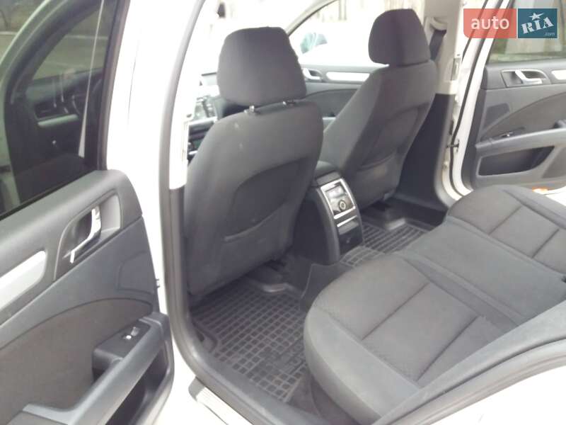 Лифтбек Skoda Superb 2014 в Запорожье