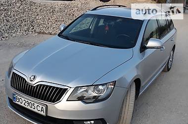 Универсал Skoda Superb 2014 в Збараже