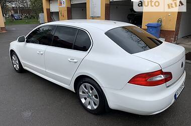 Хэтчбек Skoda Superb 2011 в Ужгороде