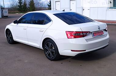 Хэтчбек Skoda Superb 2015 в Коломые