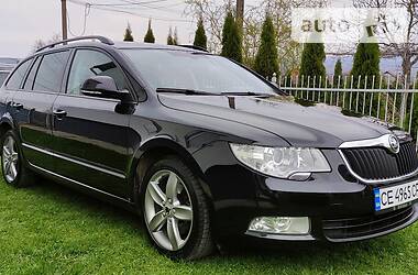 Универсал Skoda Superb 2011 в Черновцах