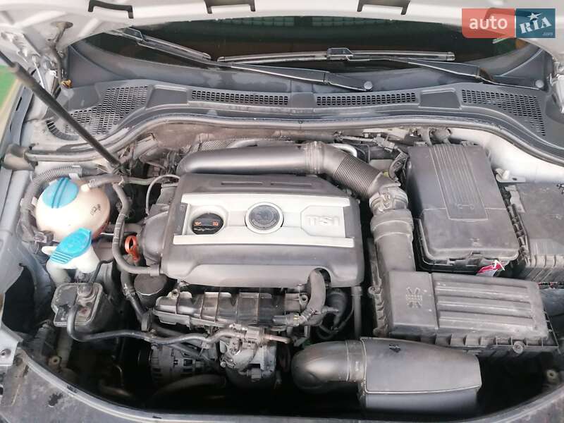Универсал Skoda Superb 2013 в Володарке