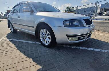 Седан Skoda Superb 2003 в Киеве