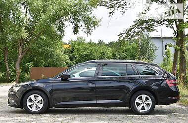 Универсал Skoda Superb 2017 в Дрогобыче