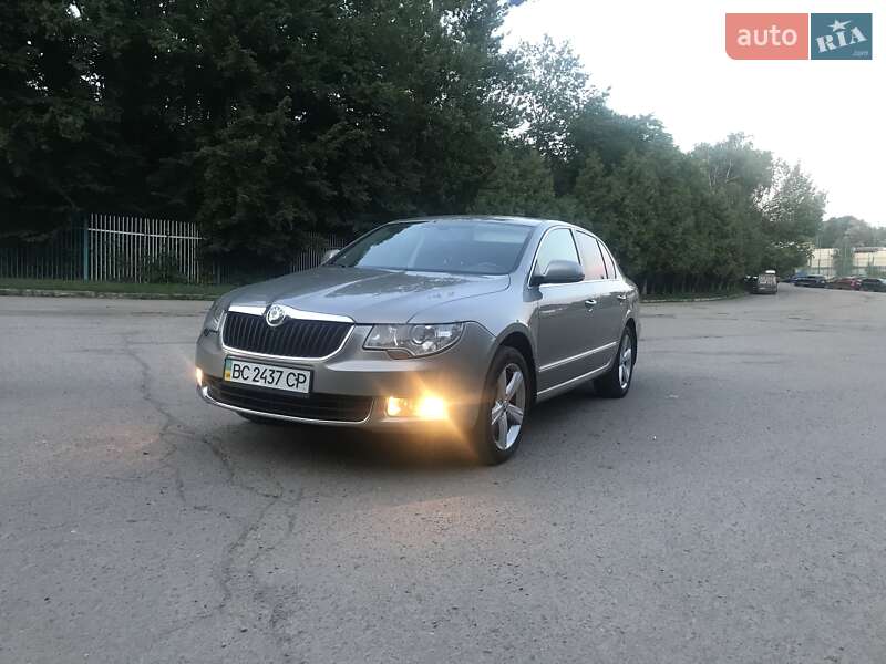 Skoda Superb 2010