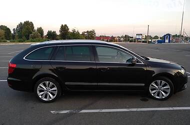 Универсал Skoda Superb 2013 в Киеве