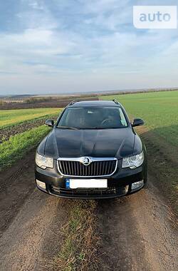 Универсал Skoda Superb 2011 в 
