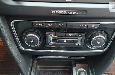 Лифтбек Skoda Superb 2012 в 