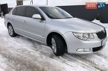 Ліфтбек Skoda Superb 2009 в Іршаві