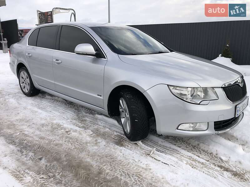 Лифтбек Skoda Superb 2009 в Иршаве фото 4 Лифтбек Skoda Superb 2009 в Иршаве