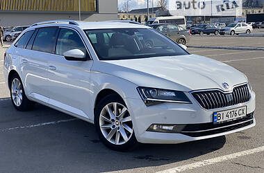 Универсал Skoda Superb 2016 в Киеве