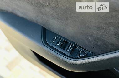 Седан Skoda Superb 2018 в 