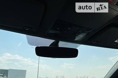 Седан Skoda Superb 2018 в 