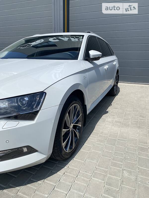 Універсал Skoda Superb 2016 в Вінниці