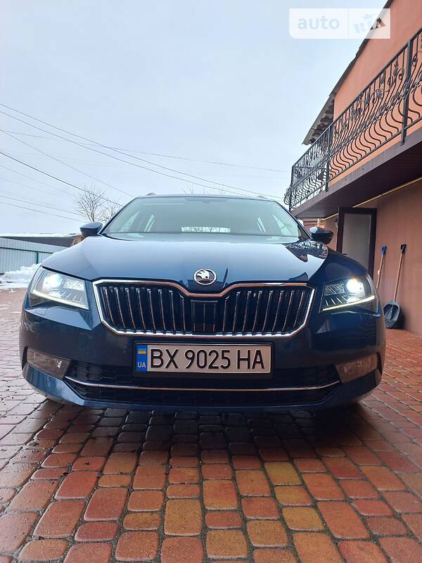 Универсал Skoda Superb 2016 в Хмельницком