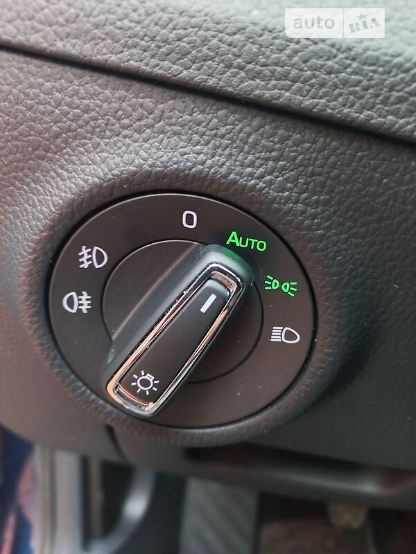 Универсал Skoda Superb 2016 в Хмельницком