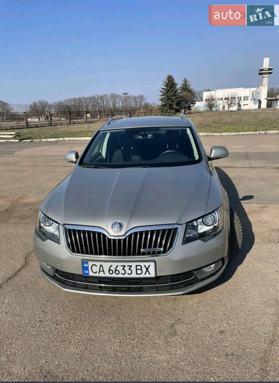 2013 Skoda Superb - мініатюра 23