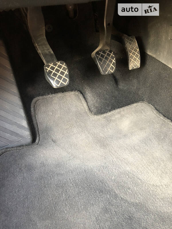 Универсал Skoda Superb 2016 в Кривом Роге