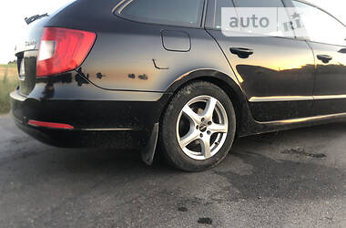 Универсал Skoda Superb 2011 в 