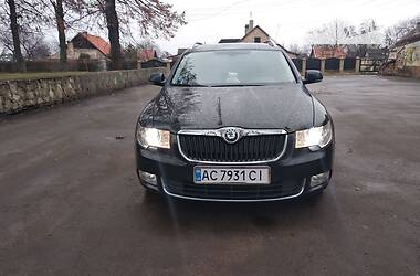 Универсал Skoda Superb 2010 в Нововолынске