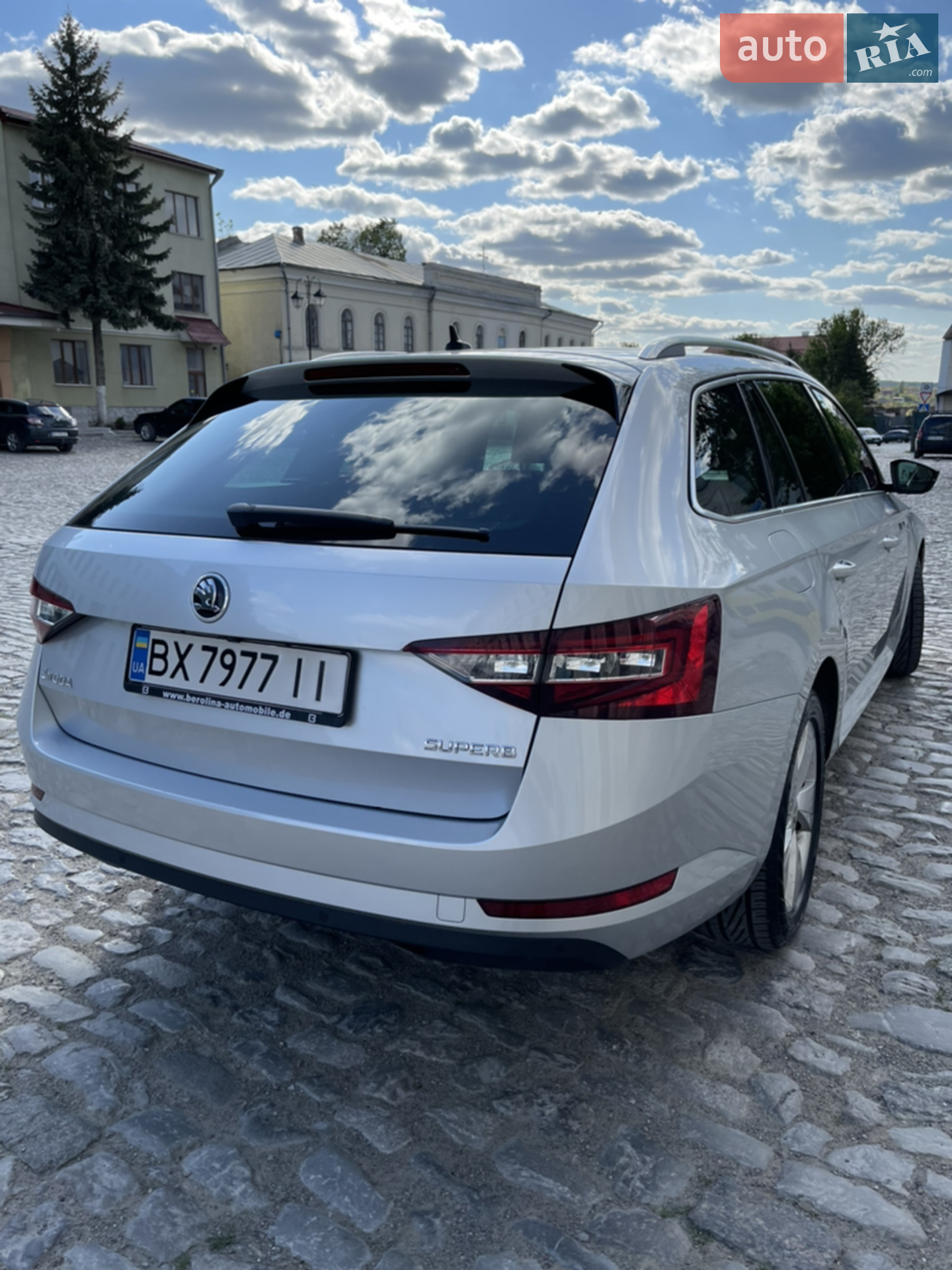 2016 Skoda Superb - мініатюра 13