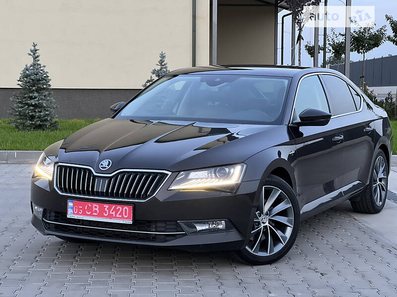 Ліфтбек Skoda Superb 2017 в Луцьку