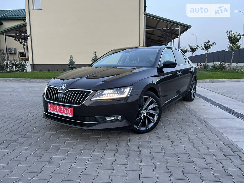 Ліфтбек Skoda Superb 2017 в Луцьку
