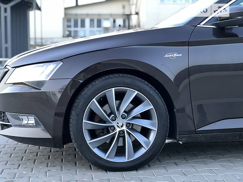 Ліфтбек Skoda Superb 2017 в Луцьку