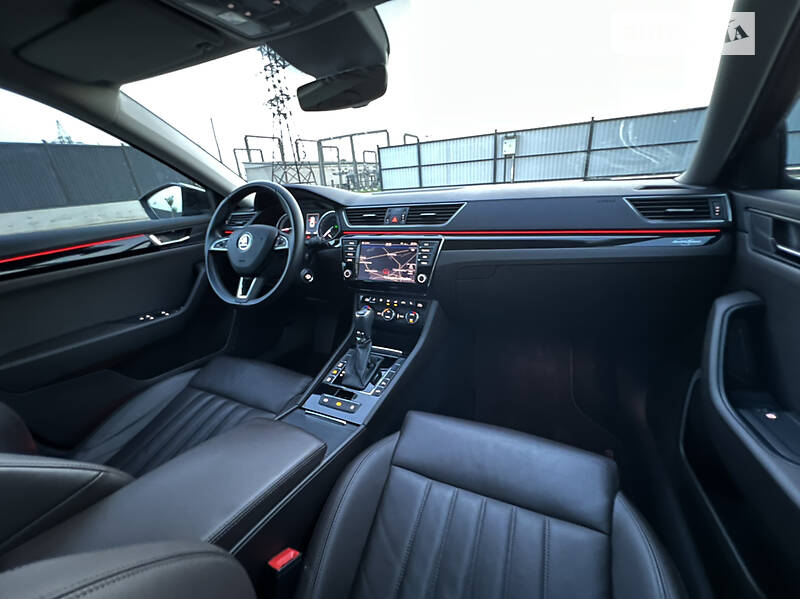 Ліфтбек Skoda Superb 2017 в Луцьку