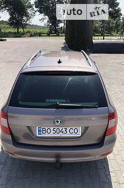 Универсал Skoda Superb 2010 в Черновцах