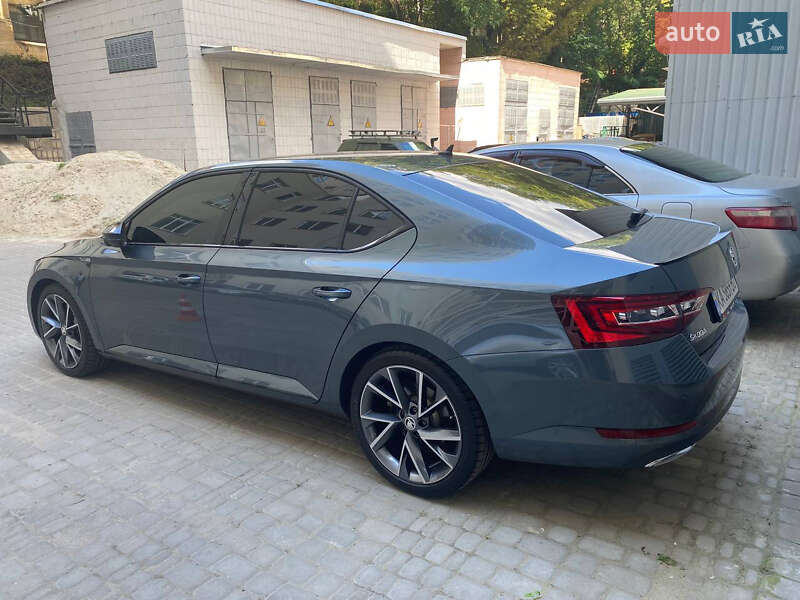 Лифтбек Skoda Superb 2017 в Киеве фото 4 Лифтбек Skoda Superb 2017 в Киеве