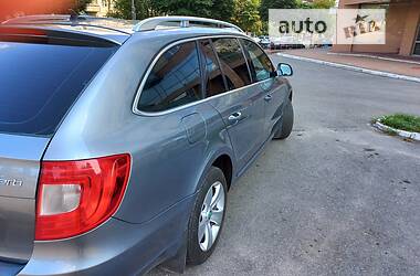 Универсал Skoda Superb 2011 в 