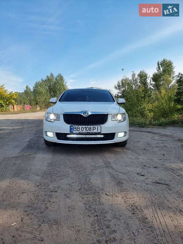 Лифтбек Skoda Superb 2012 в Днепре фото 8 Лифтбек Skoda Superb 2012 в Днепре