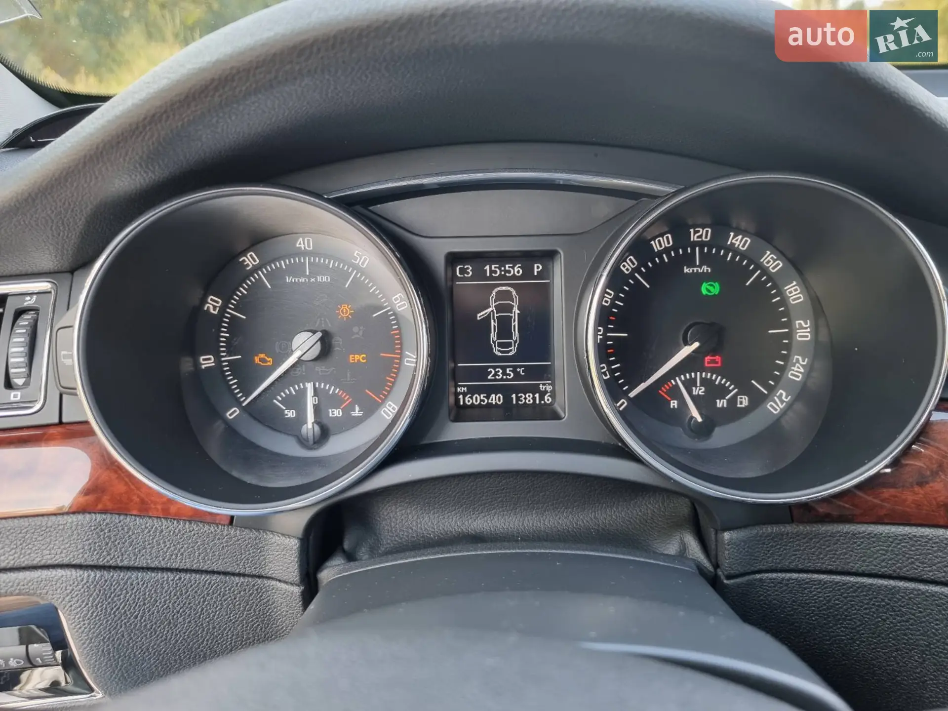 2012 Skoda Superb - мініатюра 9