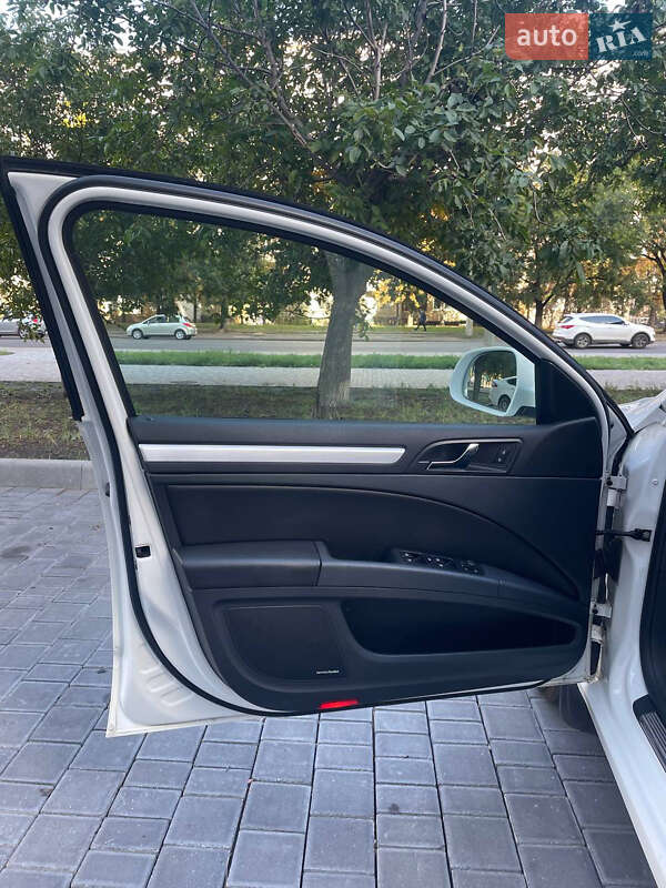 Универсал Skoda Superb 2013 в Одессе фото 13 Универсал Skoda Superb 2013 в Одессе