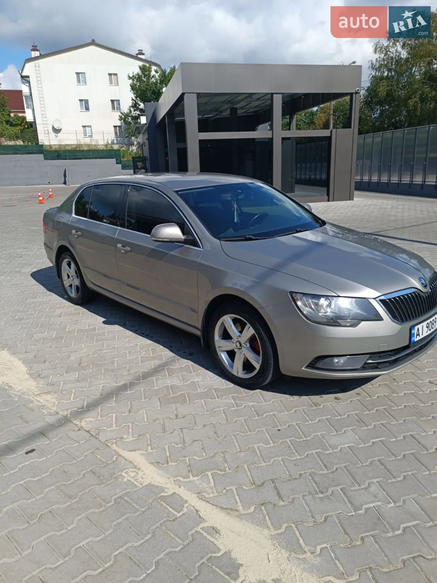 2015 Skoda Superb - мініатюра 10