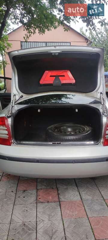 Лифтбек Skoda Superb 2003 в Бердичеве