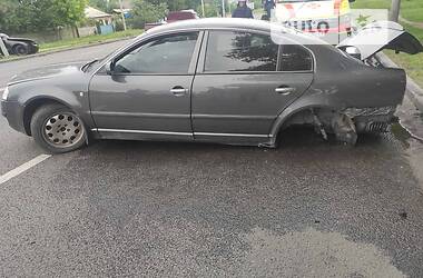 Ліфтбек Skoda Superb 2005 в Павлограді