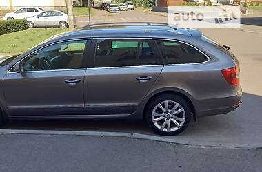 Универсал Skoda Superb 2013 в 