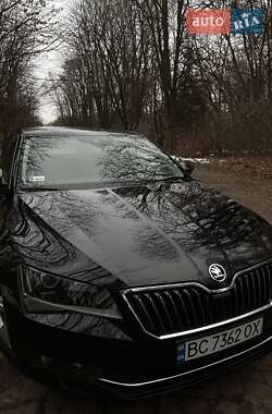 Ліфтбек Skoda Superb 2018 в Львові