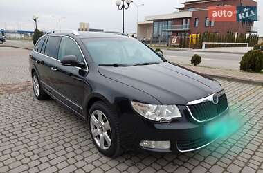 Универсал Skoda Superb 2011 в Мукачево