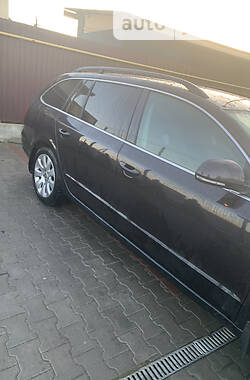 Универсал Skoda Superb 2011 в 