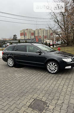 Универсал Skoda Superb 2013 в Львове