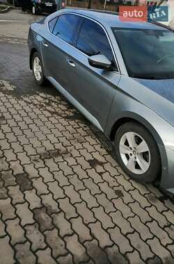 Ліфтбек Skoda Superb 2017 в Ужгороді