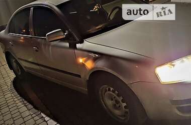 Лифтбек Skoda Superb 2006 в Каменец-Подольском