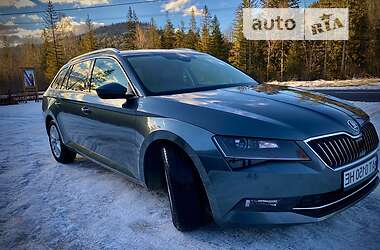 Универсал Skoda Superb 2016 в Ивано-Франковске