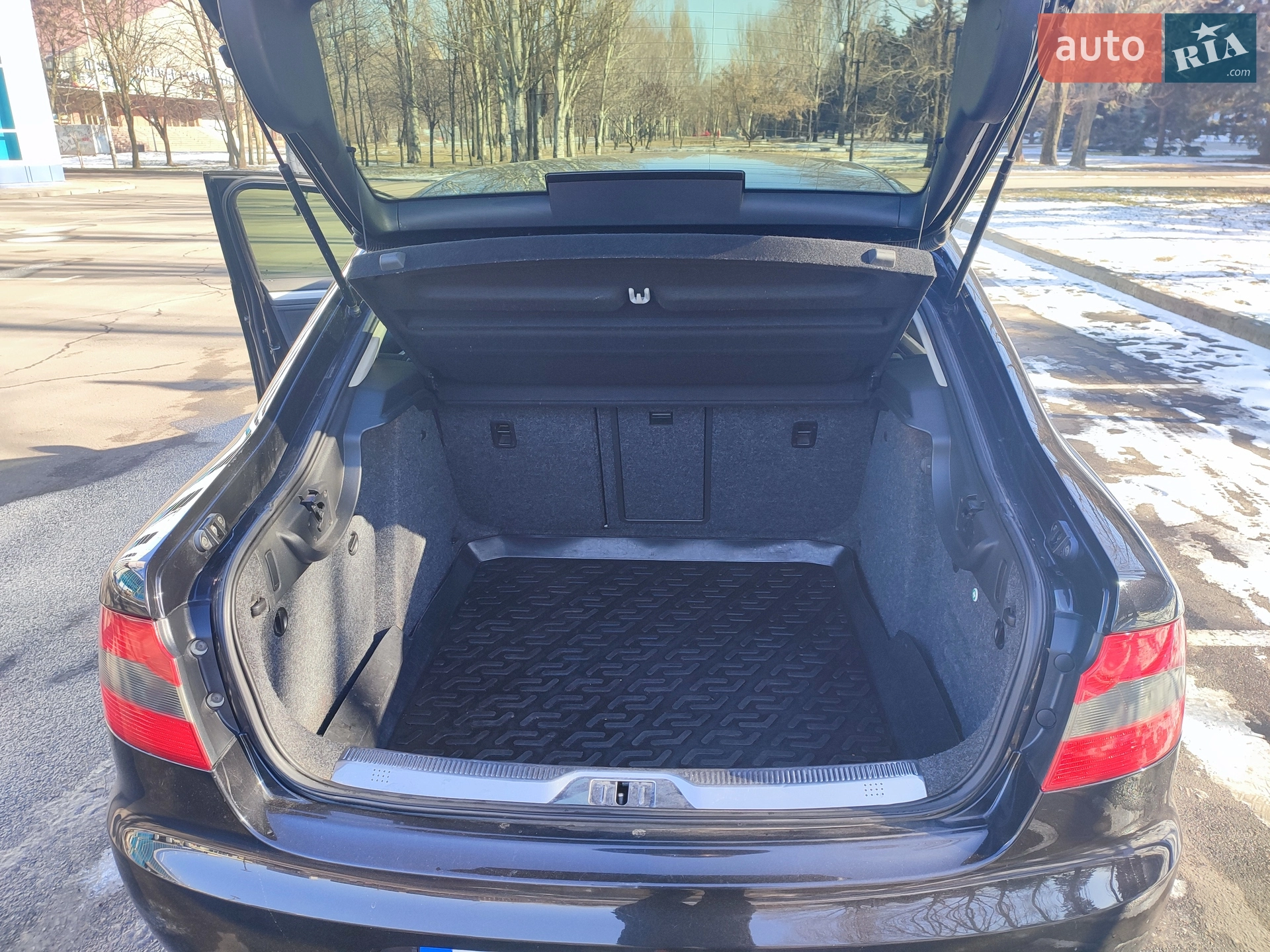 2012 Skoda Superb - мініатюра 2