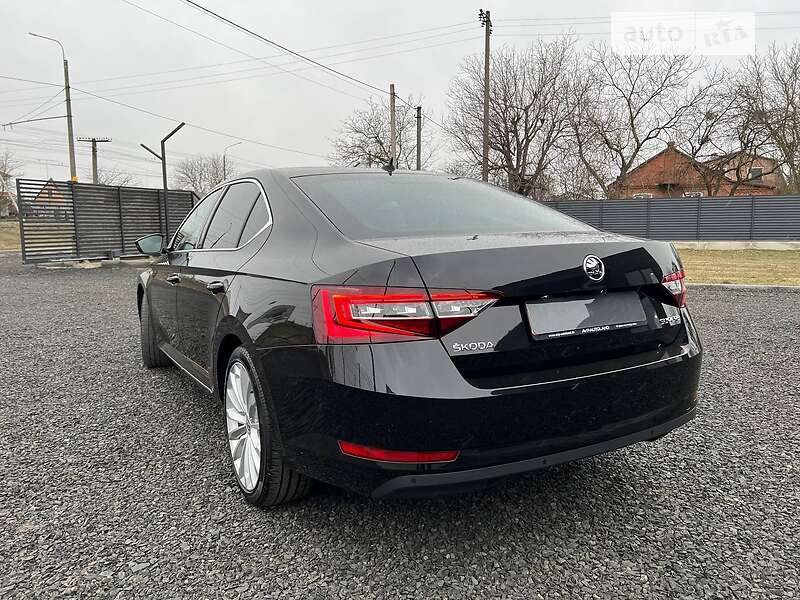 Ліфтбек Skoda Superb 2019 в Луцьку