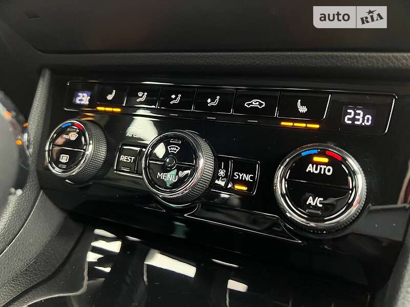 Ліфтбек Skoda Superb 2019 в Луцьку